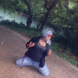 Meet your Posher, Kiara